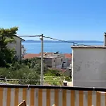 Iva * Подстрана